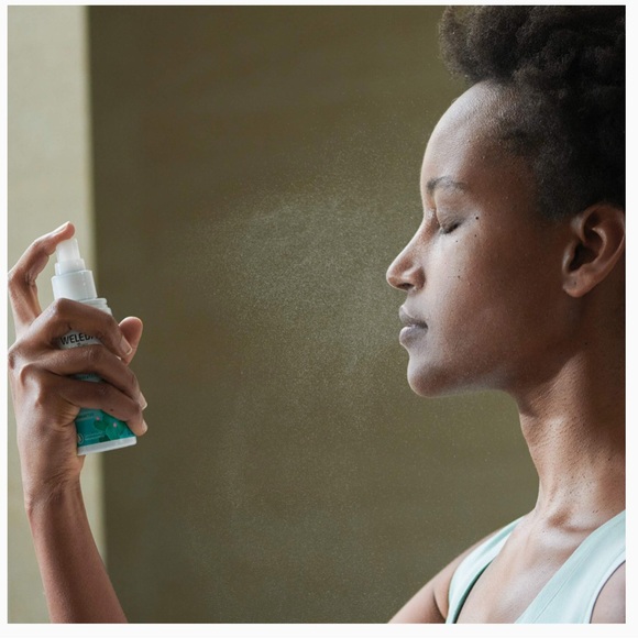 $10 🌸 Weleda ~ Sheer Hydration Moisture Mist ~ NEW - Picture 5 of 10